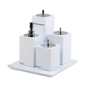 Conjunto Banheiro 4 Peças em Resina Branco - Cromado