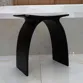 Banqueta Arc em Resina Preto Fosco