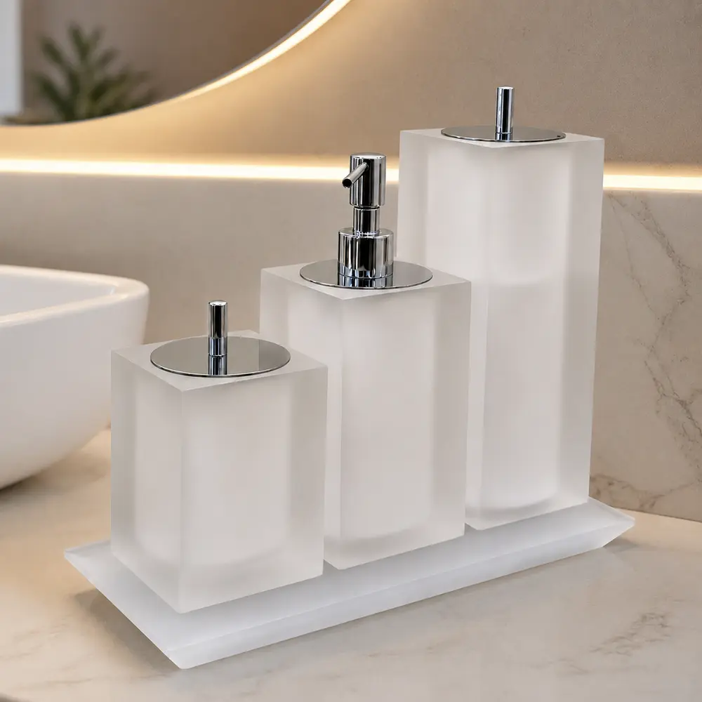 Conjunto Banheiro 3 Peças em Resina Cristal Fosco - Cromado