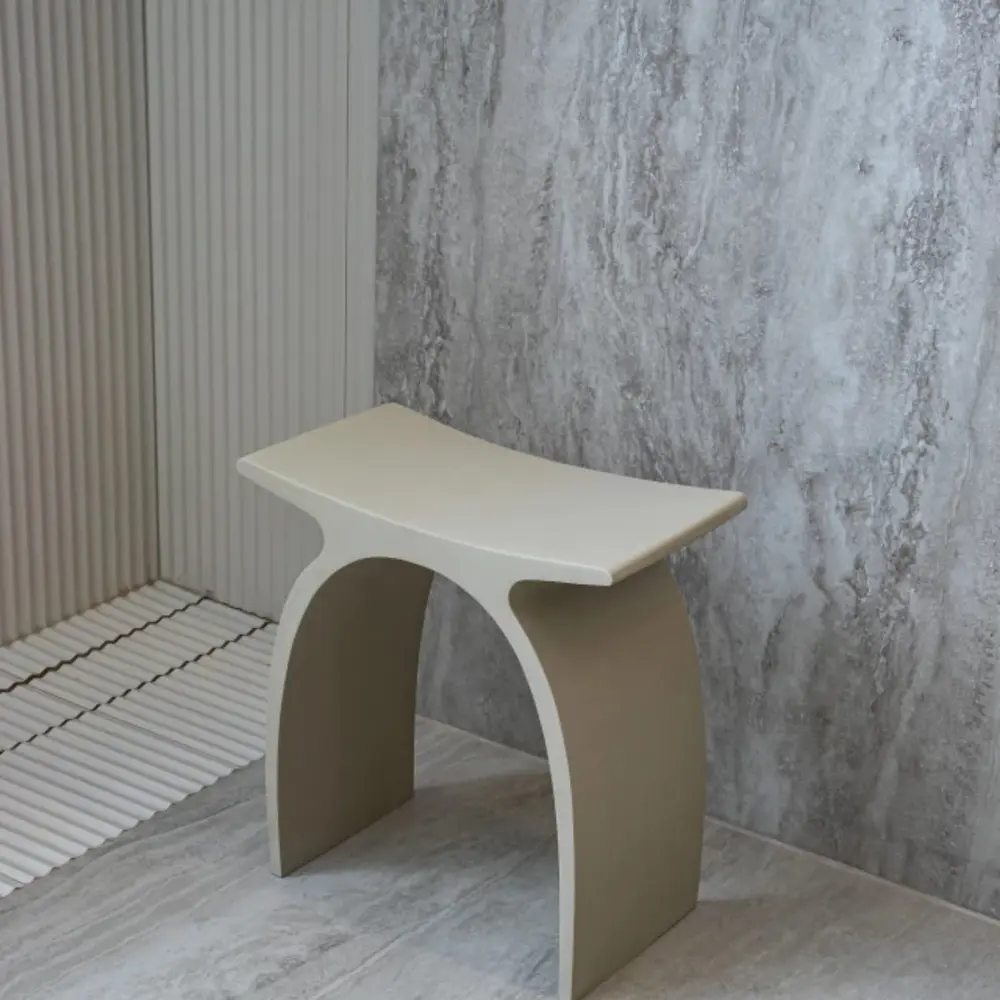 Banqueta Arc em Resina Linho Fosco