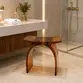 Banqueta Arc em Resina Mel
