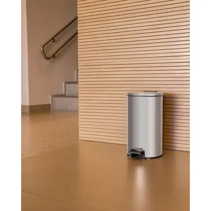 Lixeira com Pedal e Balde Interno 5L Tramontina Loop em Aço Inox Polido 94547005