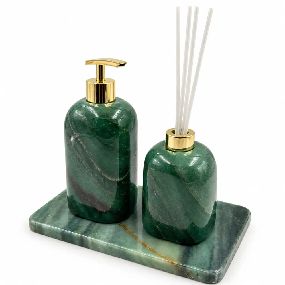 Kit para Banheiro 3 Peças em Quartzo Verde Natural Polido - Dourado