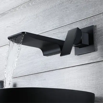 Misturador de Parede Cascata Unique Spa Flat Black Matte